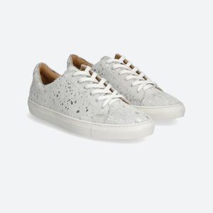 8.5 Diba, Gideon cow hair lace up sneakers with silver splatter